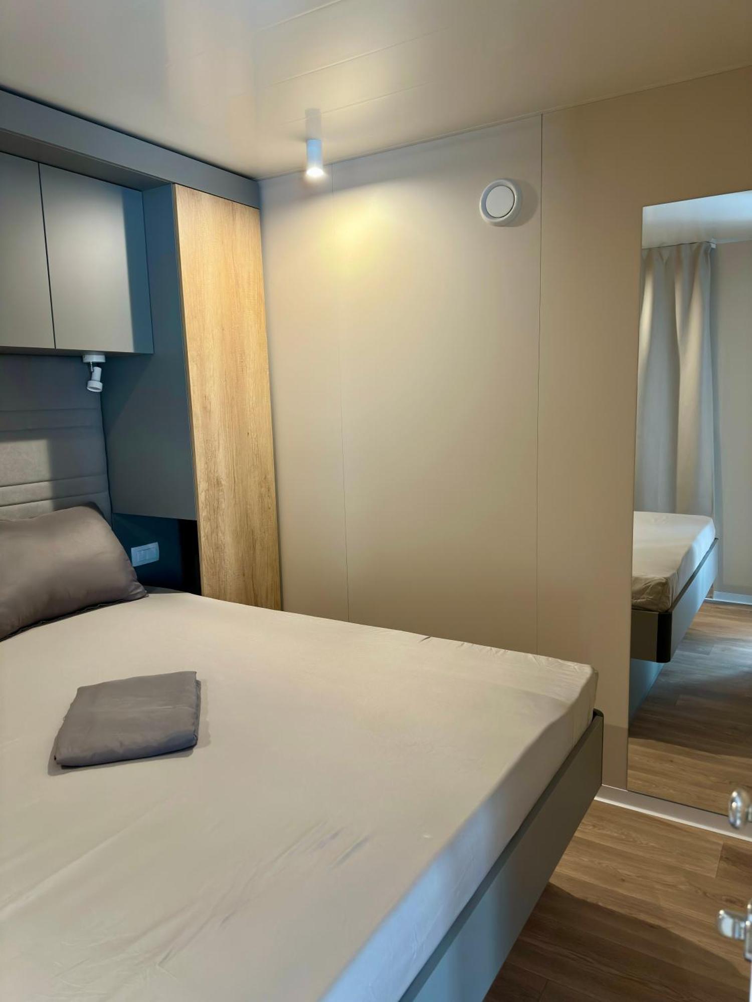 Kamp Slanik Mobile Homes Lovrecica  Luaran gambar