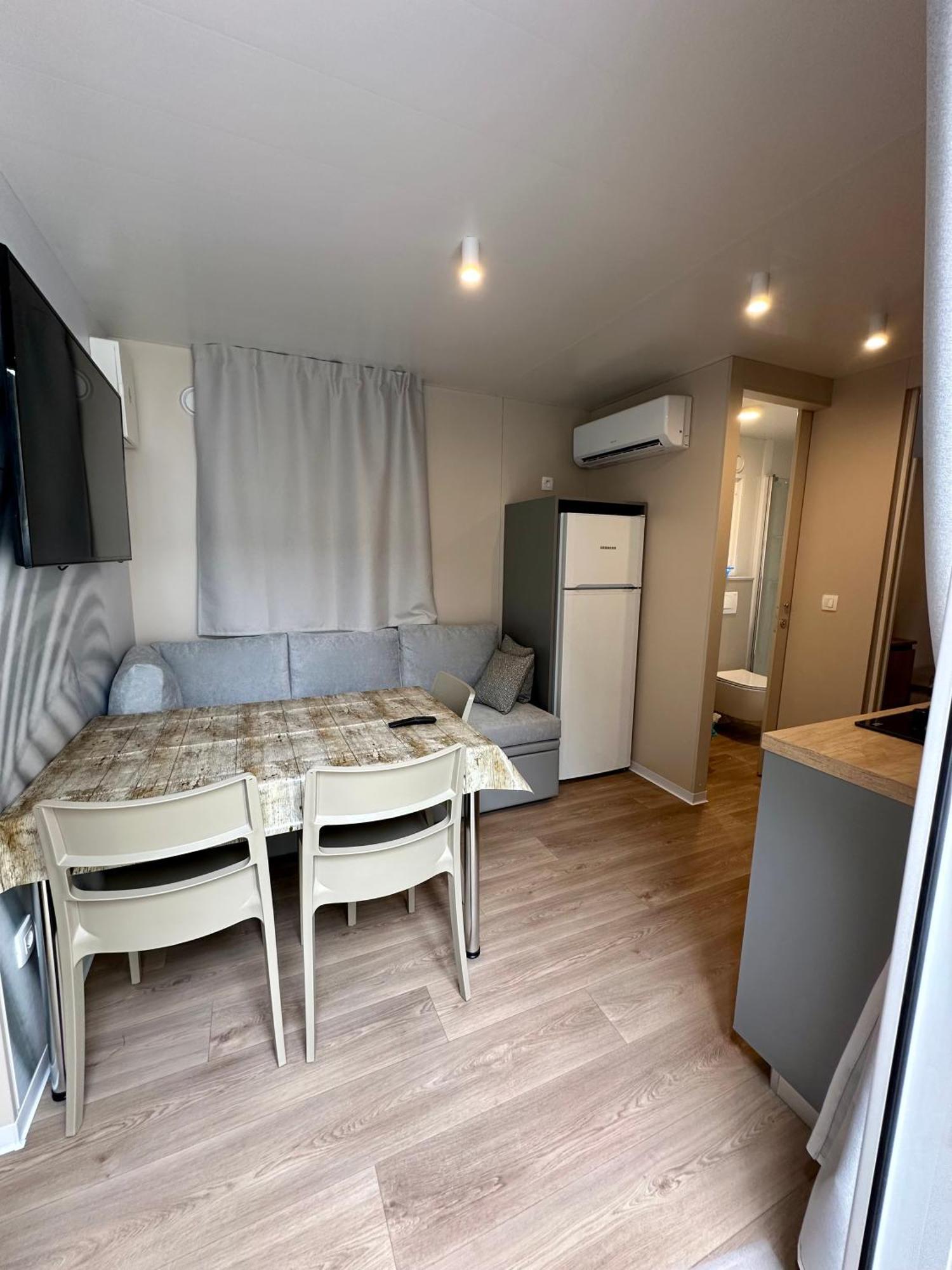 Kamp Slanik Mobile Homes Lovrecica  Luaran gambar